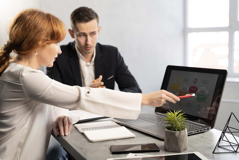 MASTER THE SALE - Dalla vendita istintiva alla strategia professionale