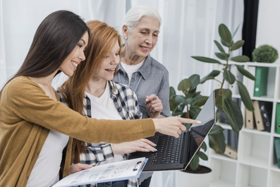 SEMINARIO: 4 GENERAZIONI NEL WEB: APPROCCI E COMPORTAMENTI